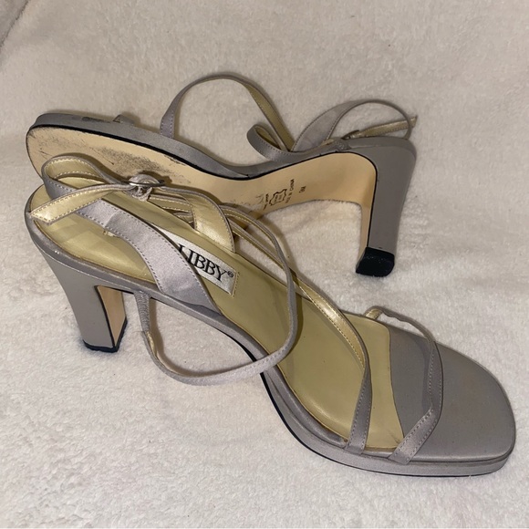 SAM & LIBBY Y2K Heels - Picture 4 of 6